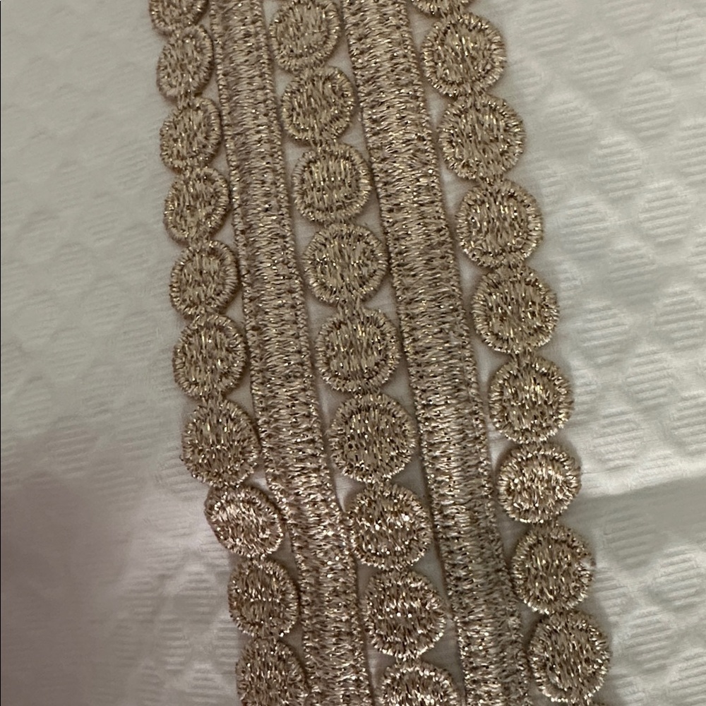 Lilly Pulitzer Resort White Dress with Gold Detailing Size 8 - Picture 5 of 5